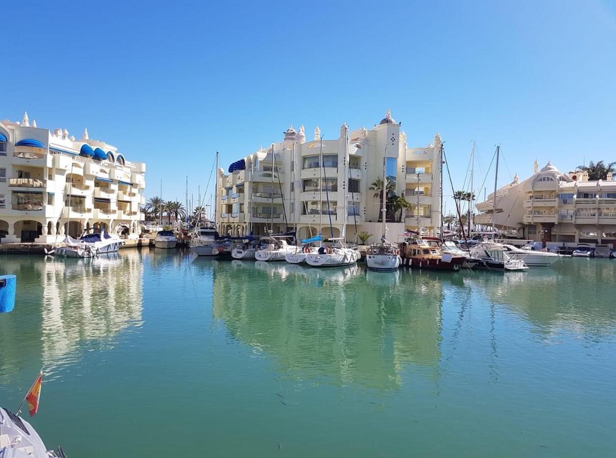 Apartamento Benalmádena Puerto Marina Apartamento Exterior foto